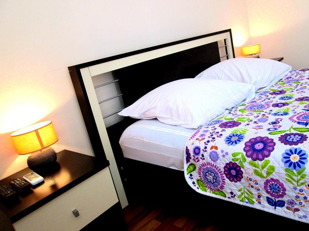 Max Comfort Hotel คูทายสิ ภายนอก รูปภาพ